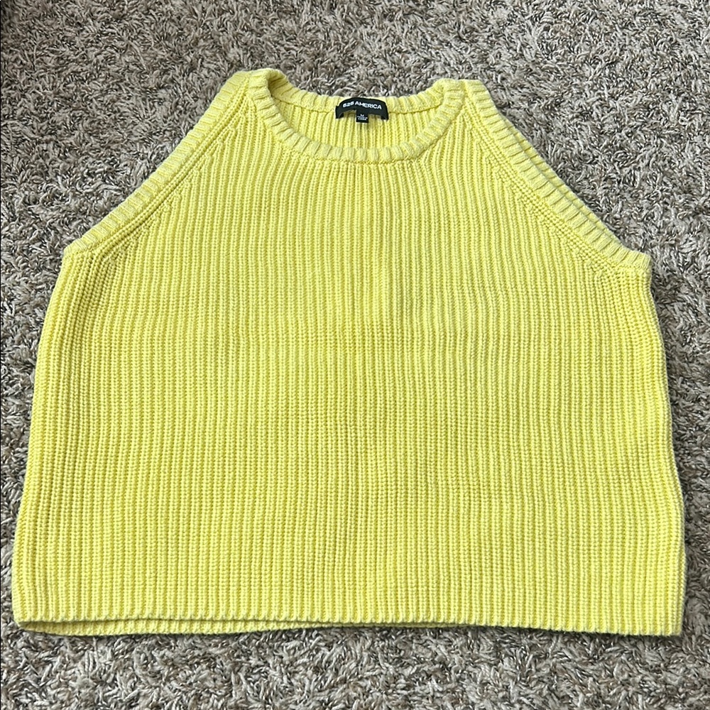 525 America Yellow Sleeveless Knit Top Sz M